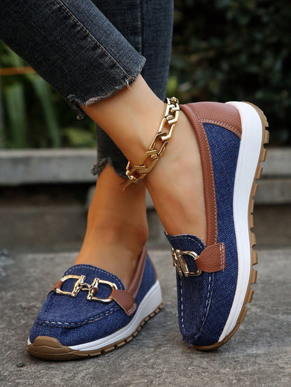 Elly - Chic Buckle Loafers