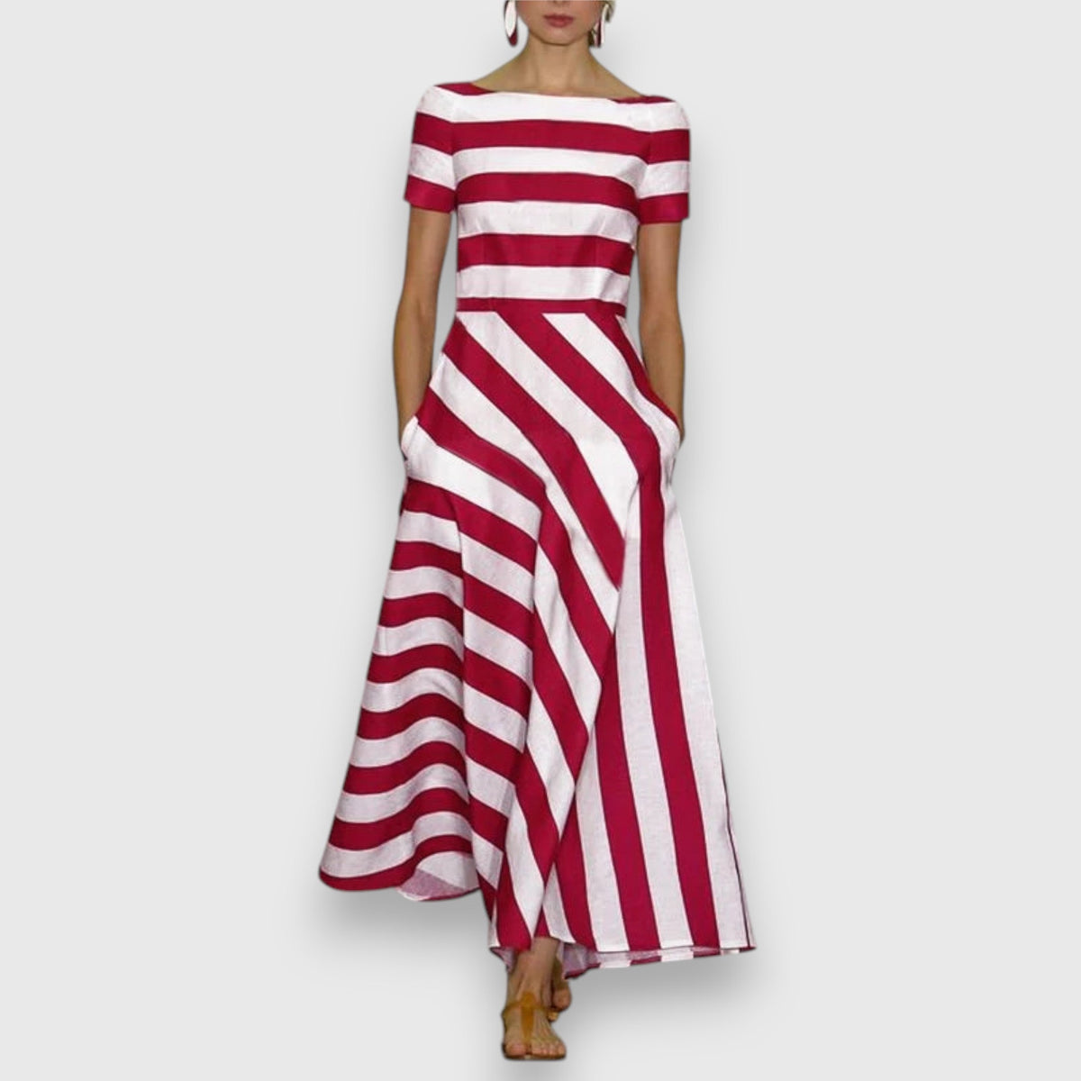 Iselore – Sophisticated Dress