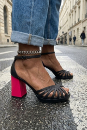 Black/Pink