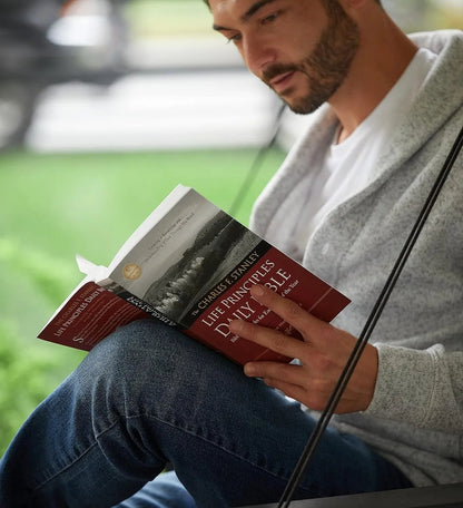 Life Principles Daily Bible preview 2